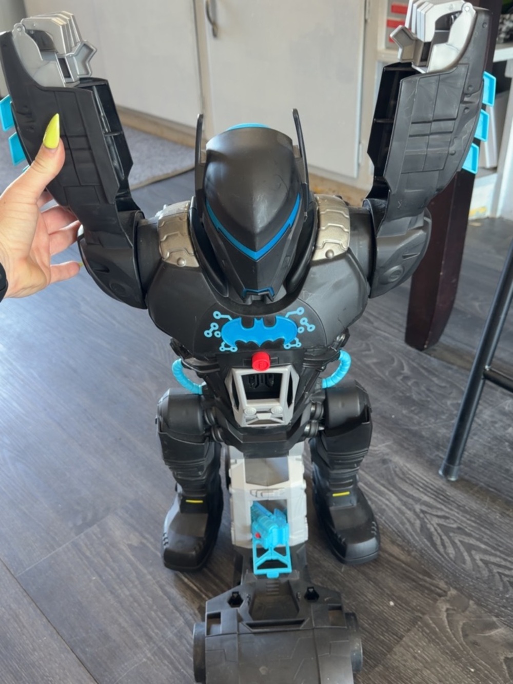 DC Black and Blue Bat-Tech Action Robot